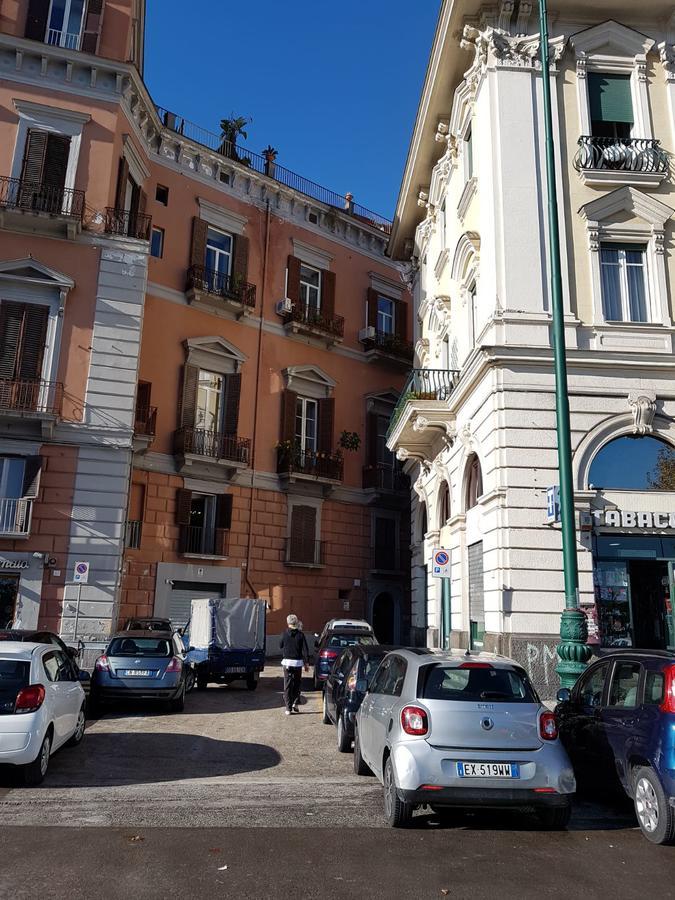 Napoli Lungomare Caracciolo Mon Amour Екстер'єр фото