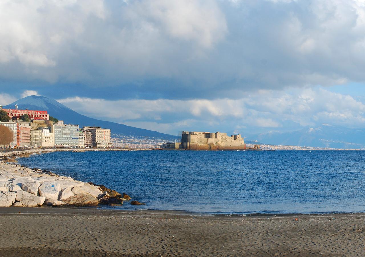 Napoli Lungomare Caracciolo Mon Amour Екстер'єр фото